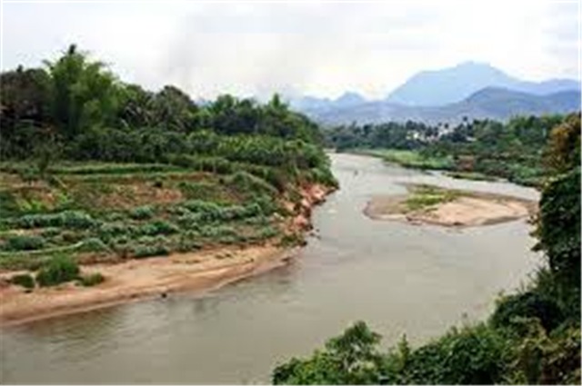 Nam Khan River Kayaking